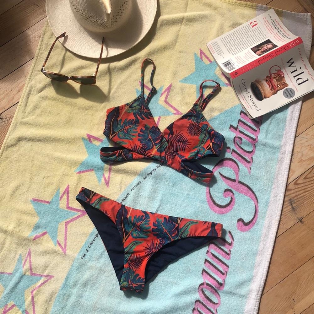 L Space Reversible Bikini *needs slight repair*